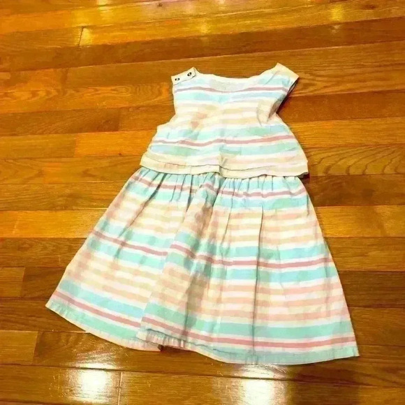 ❤️5/$25❤️ Girls dress size 5T - Picture 1 of 6